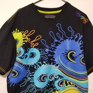 Coogi V-neck Colored T-shirt